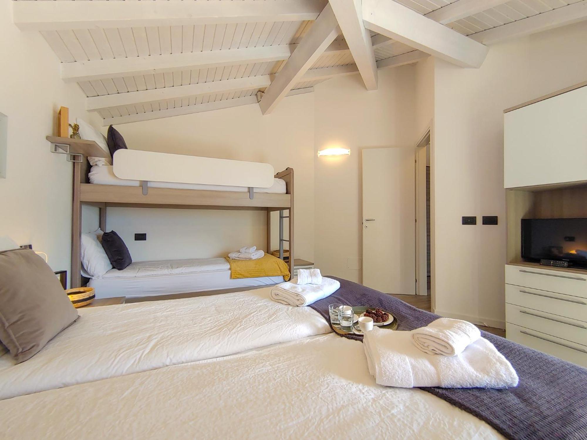 Dascio Silence Ferienwohnung Mit Panorama Balkon Esterno foto