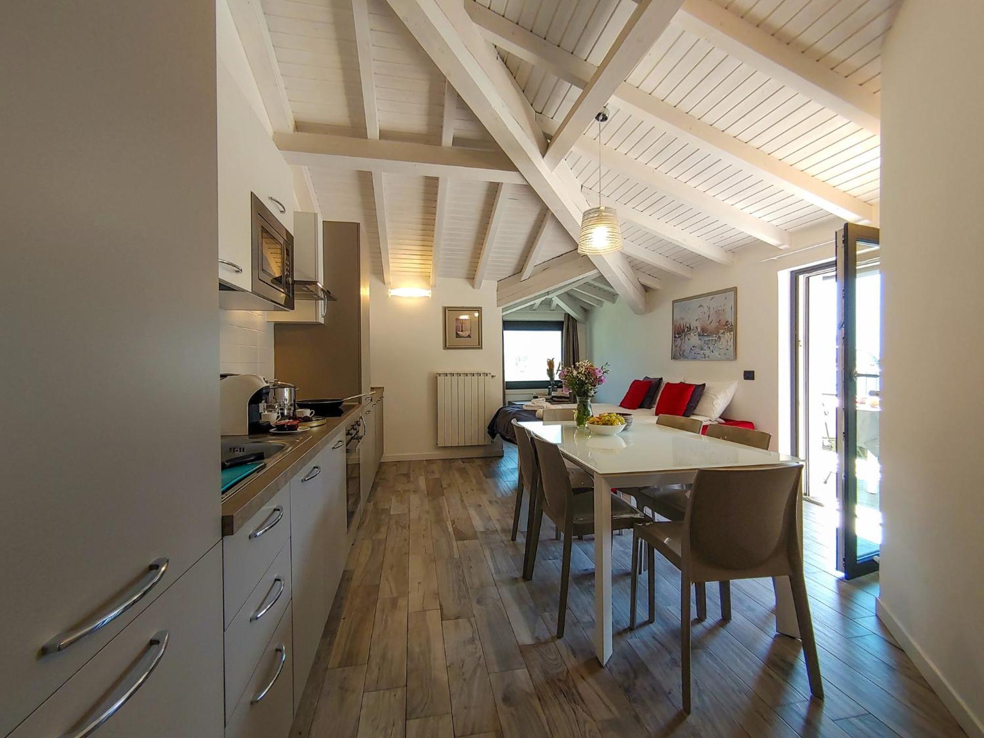 Dascio Silence Ferienwohnung Mit Panorama Balkon Esterno foto
