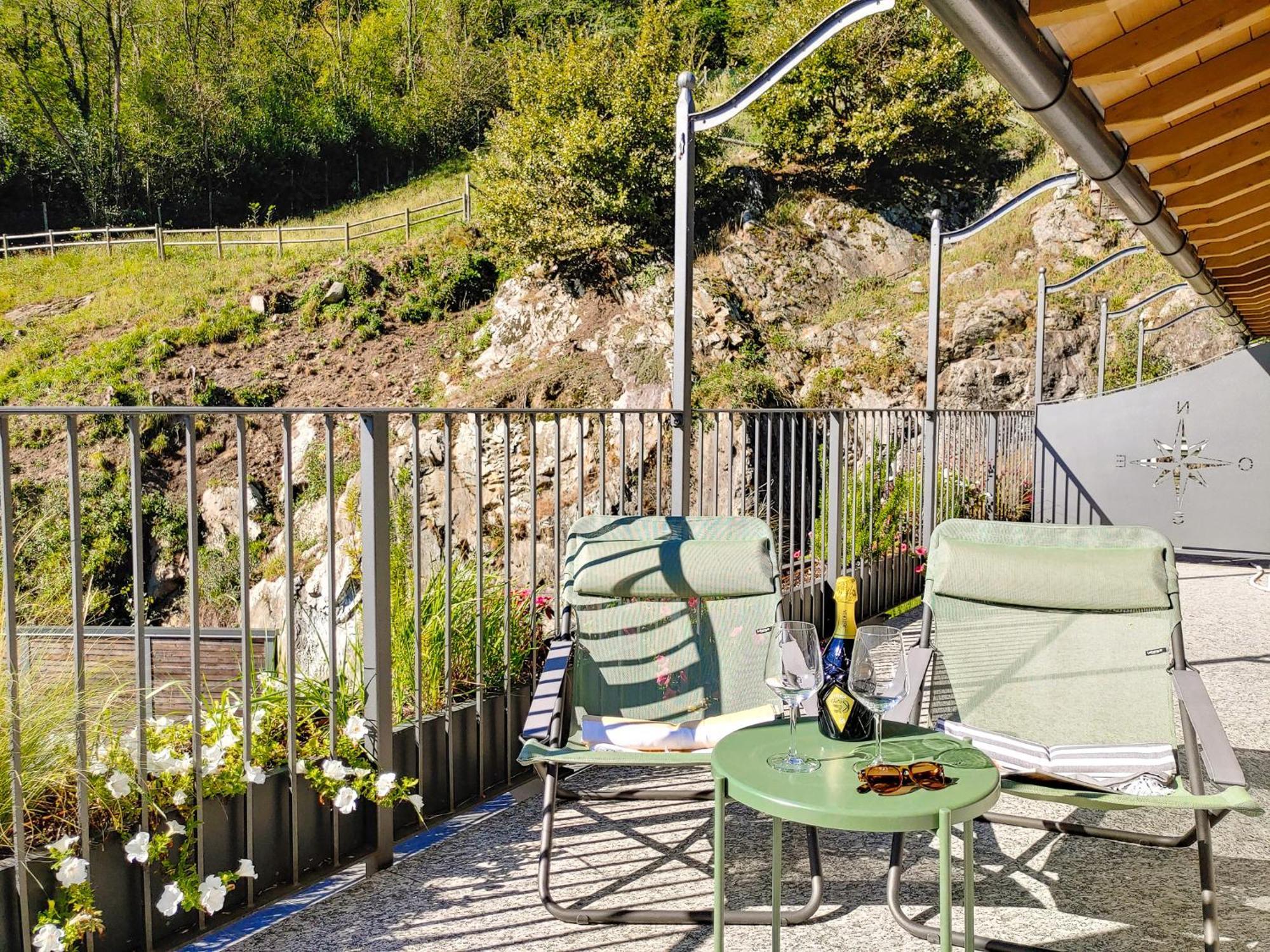 Dascio Silence Ferienwohnung Mit Panorama Balkon Esterno foto